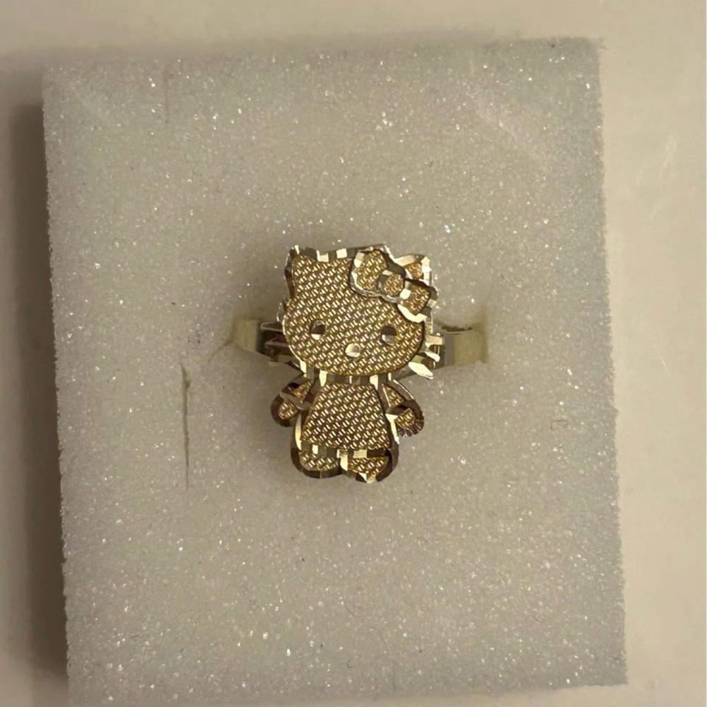 Gold Hello Kitty Ring